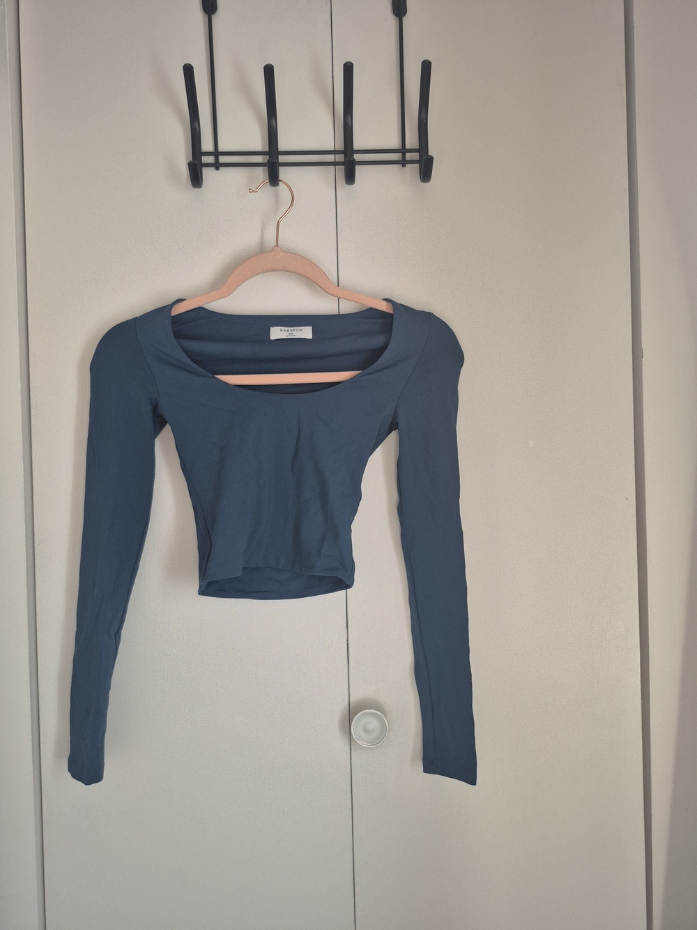 Babaton Teal Long-Sleeve Scoop Neck Crop Top - Slate Teal